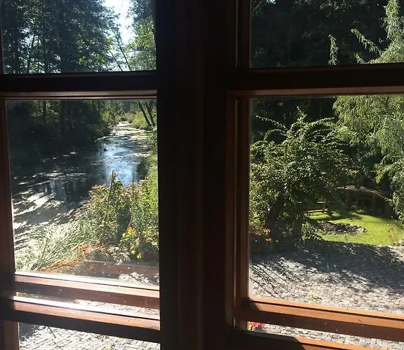 Kamienny Mlyn Wodny Lowczego *