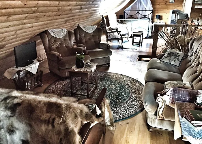 Semesterbostad Kamienny Mlyn Wodny Lowczego